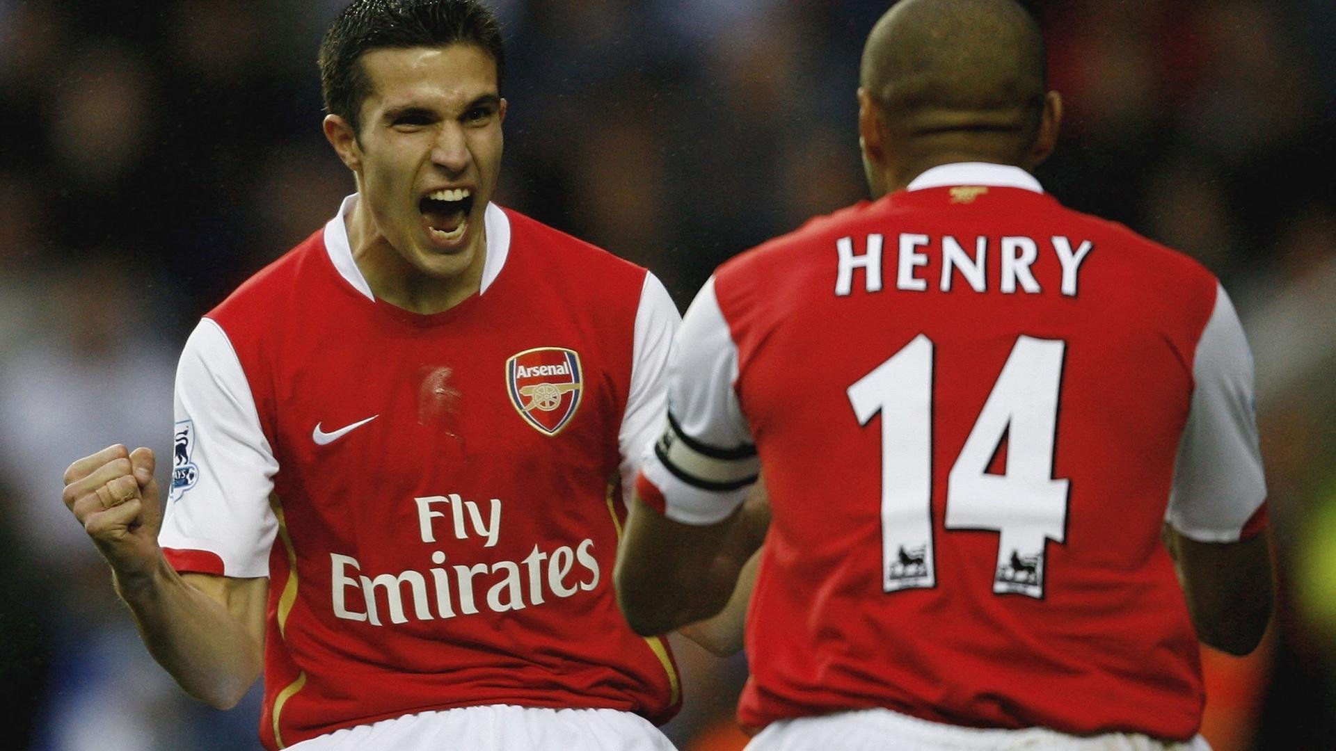 英超攻防转换,赛后教练分析战术变化的成功要素和未来趋势,英超防守